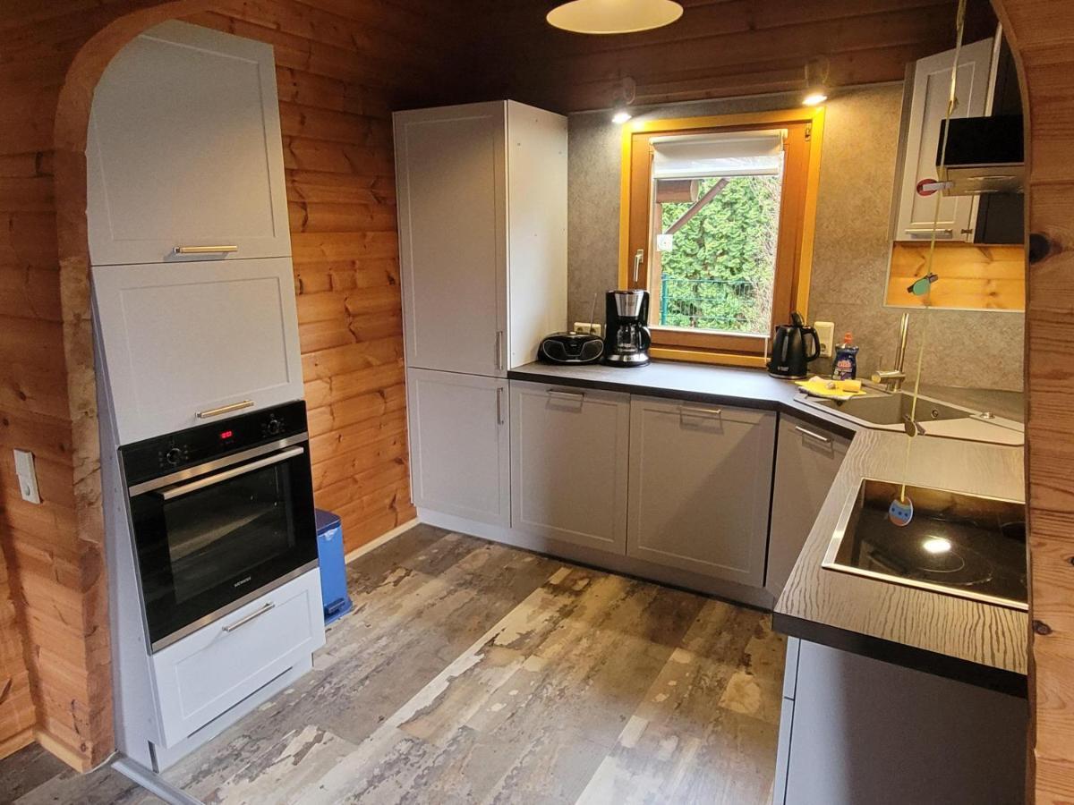 Holiday home Ferienhaus-kroeger-kostenloses-wlan